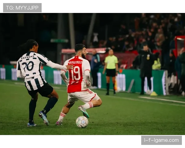 阿贾克斯欧战竞争力恢复情况显现,对球队赛季走势形成关键影响